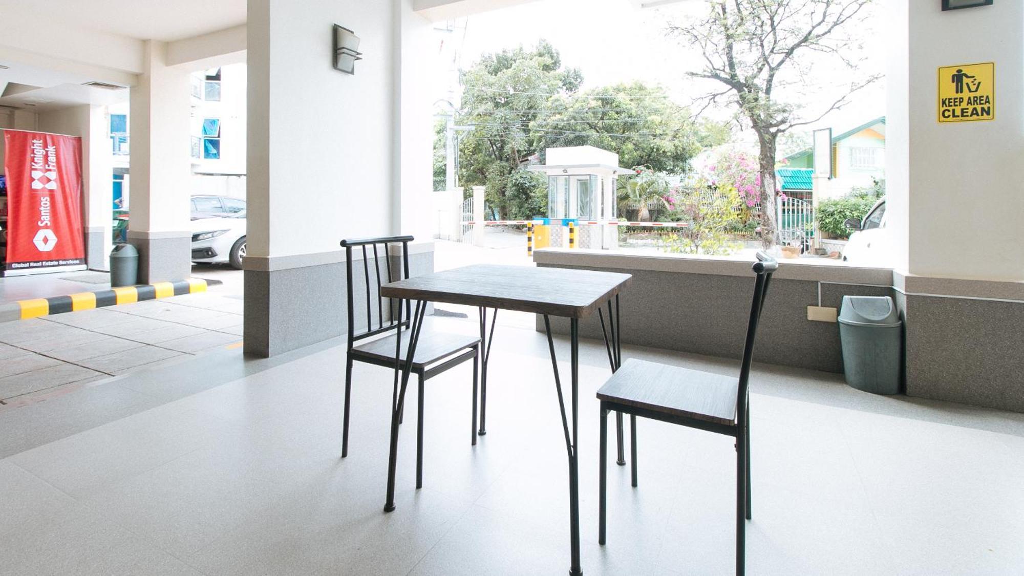 Reddoorz Plus At Alpina Heights Paranaque Paranaque City Esterno foto